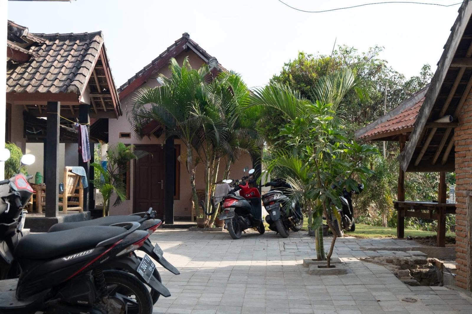 Gani Homestay Kuta  Bagian luar foto